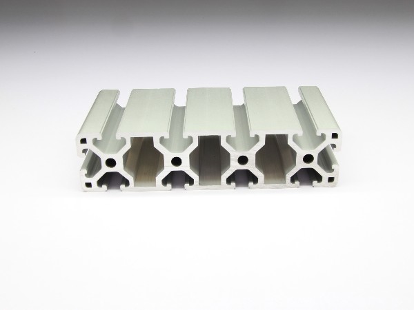 鋁型材價(jià)格多少錢一噸？算法在這兒了